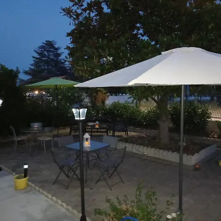 Iris Cottage B&B-2